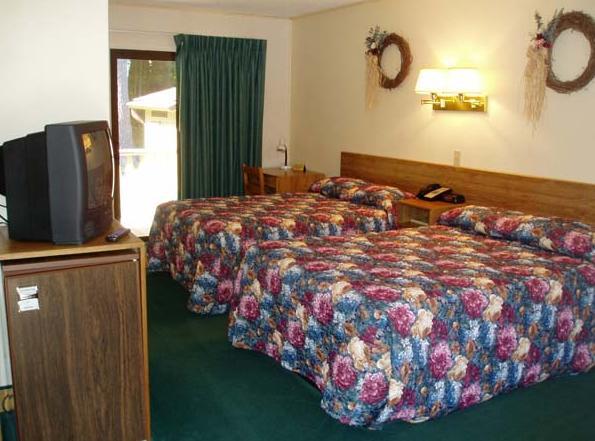 Tall Pines Motel Lake George Kamer foto